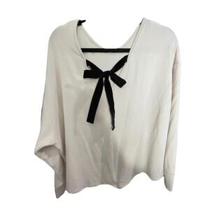 Maurices Womens Ivory Sweater with black bow on back Size Medium